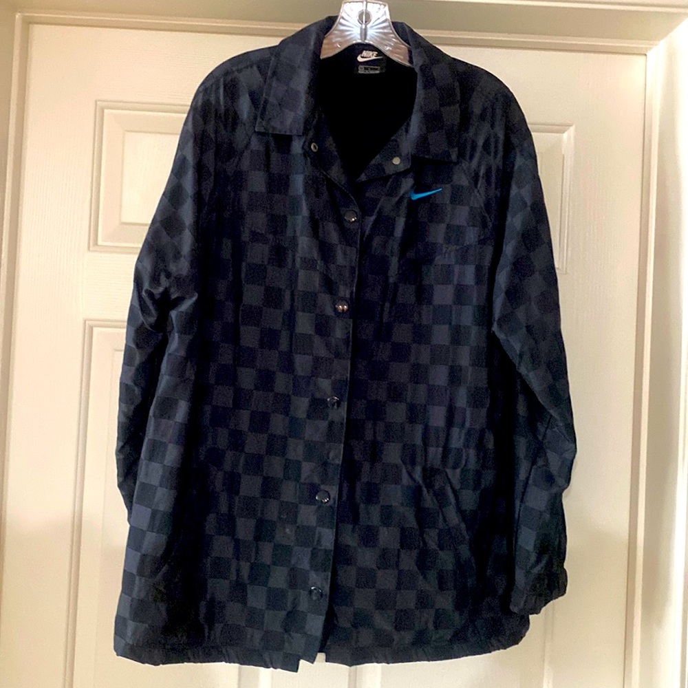 NWOT Nike windbreaker